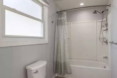 802 Center Street, North Mankato, MN 56003 - Photo 15