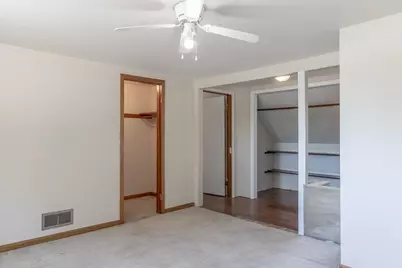 802 Center Street, North Mankato, MN 56003 - Photo 17