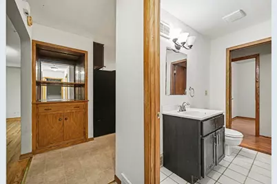 1708 Lydia Avenue W, Roseville, MN 55113 - Photo 23