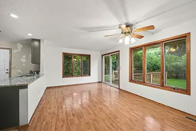 1708 Lydia Avenue W, Roseville, MN 55113 - Photo 7