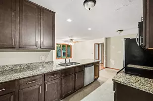 1708 Lydia Ave W, Roseville, MN 55113 - Photo 17