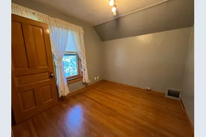 218 W Jewell Avenue, Lake City, MN 55041 - Photo 9