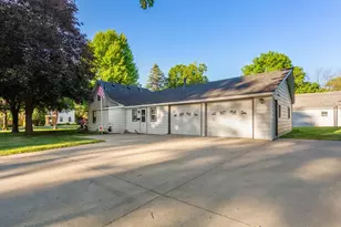 533 9th St NW, Faribault, MN 55021 - Photo 21