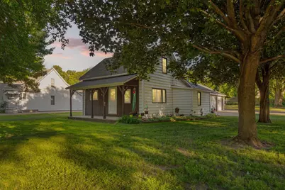 533 9th Street NW, Faribault, MN 55021 - Photo 1