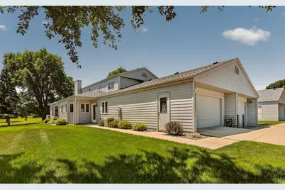 4862 Tee Court SW, Rochester, MN 55902 - Photo 1