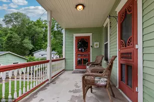 701 Hoffman St W, Cannon Falls, MN 55009 - Photo 9