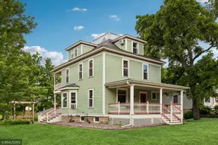 701 Hoffman St W, Cannon Falls, MN 55009 - Photo 1