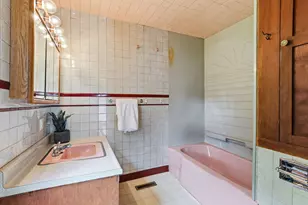 81 Manitoba Ave, Saint Paul, MN 55117 - Photo 17