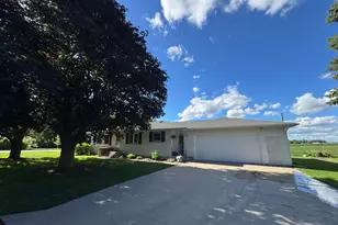 311 Sophia Ave, Hamburg, MN 55339 - Photo 1