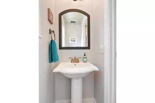 818 Main Street NE, Minneapolis, MN 55413 - Photo 13