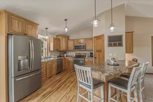 520 Olivia Ct, Hudson, WI 54016 - Photo 13