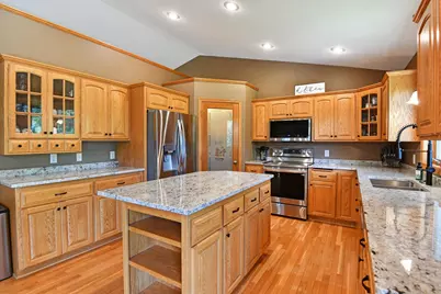 1007 Arbor Way, Sauk Rapids, MN 56379 - Photo 11