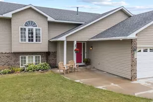 845 Plum Tree Ln, Somerset, WI 54025 - Photo 5