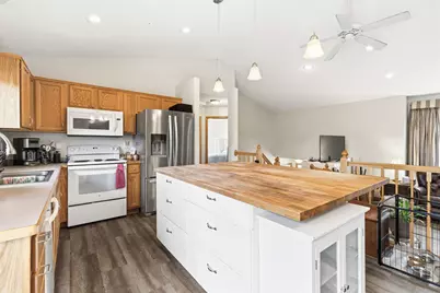 845 Plum Tree Lane, Somerset, WI 54025 - Photo 9