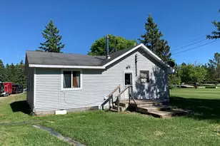 3121 County Rd 2 S, International Falls, MN 56649 - Photo 3