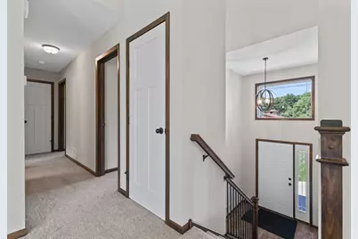 520 Lois Lane, Lino Lakes, MN 55014 - Photo 17