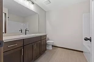 520 Lois Ln, Lino Lakes, MN 55014 - Photo 21