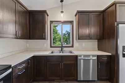 520 Lois Lane, Lino Lakes, MN 55014 - Photo 9