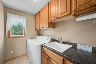 519 Edie Ct, Hudson, WI 54016 - Photo 21