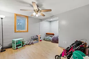 1009 W Center St, Lake City, MN 55041 - Photo 31