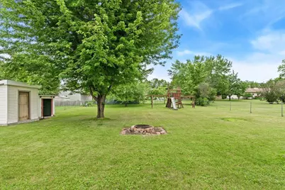 1009 W Center Street, Lake City, MN 55041 - Photo 37