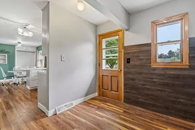 1009 W Center Street, Lake City, MN 55041 - Photo 25