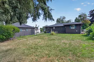 3141 Hampshire Ave N, Crystal, MN 55427 - Photo 15