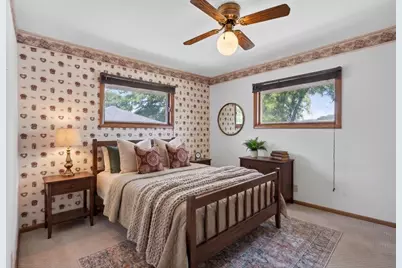 3141 Hampshire Avenue N, Crystal, MN 55427 - Photo 11