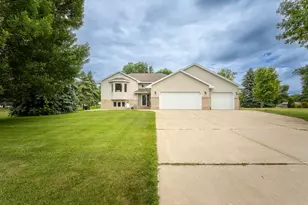 1316 Armstrong Rd NW, Alexandria, MN 56308 - Photo 1