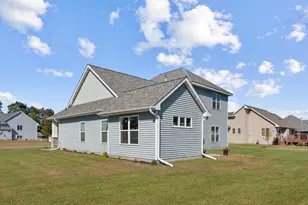 38209 Everett Ave, North Branch, MN 55056 - Photo 39
