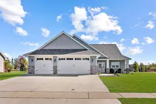 38209 Everett Ave, North Branch, MN 55056 - Photo 3