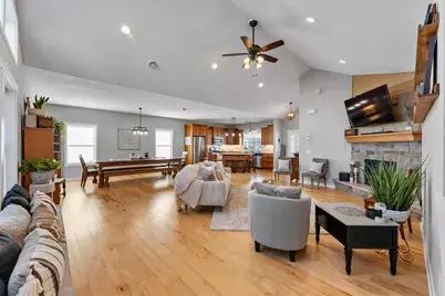 38209 Everett Avenue, North Branch, MN 55056 - Photo 5