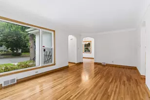 840 Armstrong Ave, Saint Paul, MN 55102 - Photo 3
