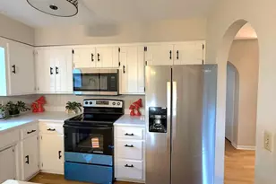4174 Oakcrest Dr, Vadnais Heights, MN 55127 - Photo 5