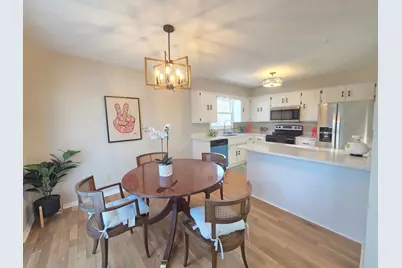 4174 Oakcrest Drive, Vadnais Heights, MN 55127 - Photo 7