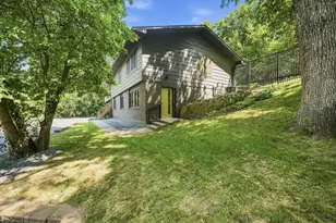138 Chaparral Dr, Apple Valley, MN 55124 - Photo 43