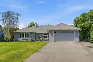 7288 Foxboro Ct, Woodbury, MN 55125 - Photo 1