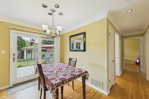 2874 Virginia Ave, Roseville, MN 55113 - Photo 7