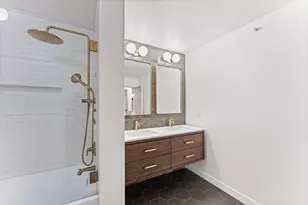 1550 Zarthan Ave S, Saint Louis Park, MN 55416 - Photo 23