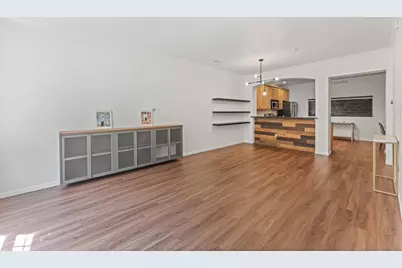 1550 Zarthan Avenue S #512, Saint Louis Park, MN 55416 - Photo 5