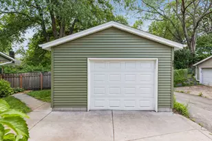 285 Deubener Pl, Saint Paul, MN 55105 - Photo 47