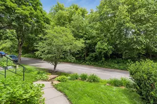 285 Deubener Pl, Saint Paul, MN 55105 - Photo 49