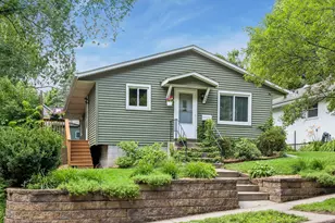 285 Deubener Pl, Saint Paul, MN 55105 - Photo 3