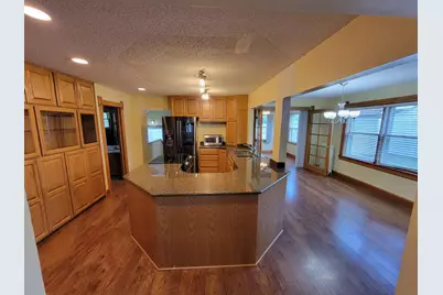 113 E Sarnia Street, Winona, MN 55987 - Photo 11