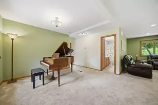 12568 Everest Ct E, Apple Valley, MN 55124 - Photo 33