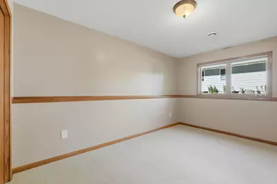 6812 44th Avenue N, Crystal, MN 55428 - Photo 11