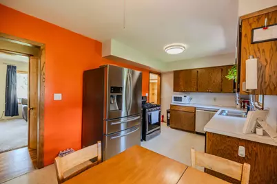 1006 Poughkeepsie Avenue, Morris, MN 56267 - Photo 17