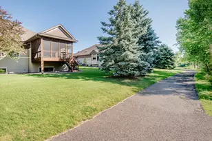 1161 Lakemoor Dr, Woodbury, MN 55129 - Photo 55