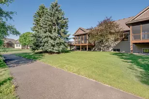1161 Lakemoor Dr, Woodbury, MN 55129 - Photo 53