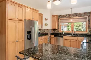 1161 Lakemoor Dr, Woodbury, MN 55129 - Photo 7
